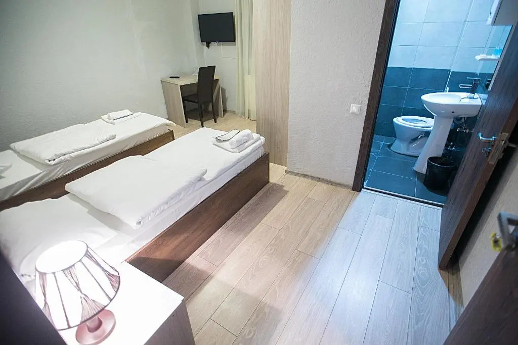 Economy Double room (twin beds)