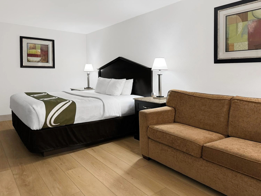 Quality Inn Fort Wayne — 5