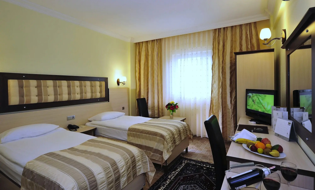 Hotel photo 6