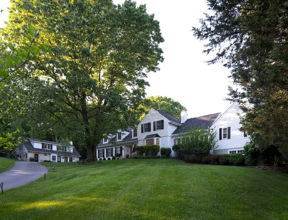 The Wooden Duck Bed and Breakfast