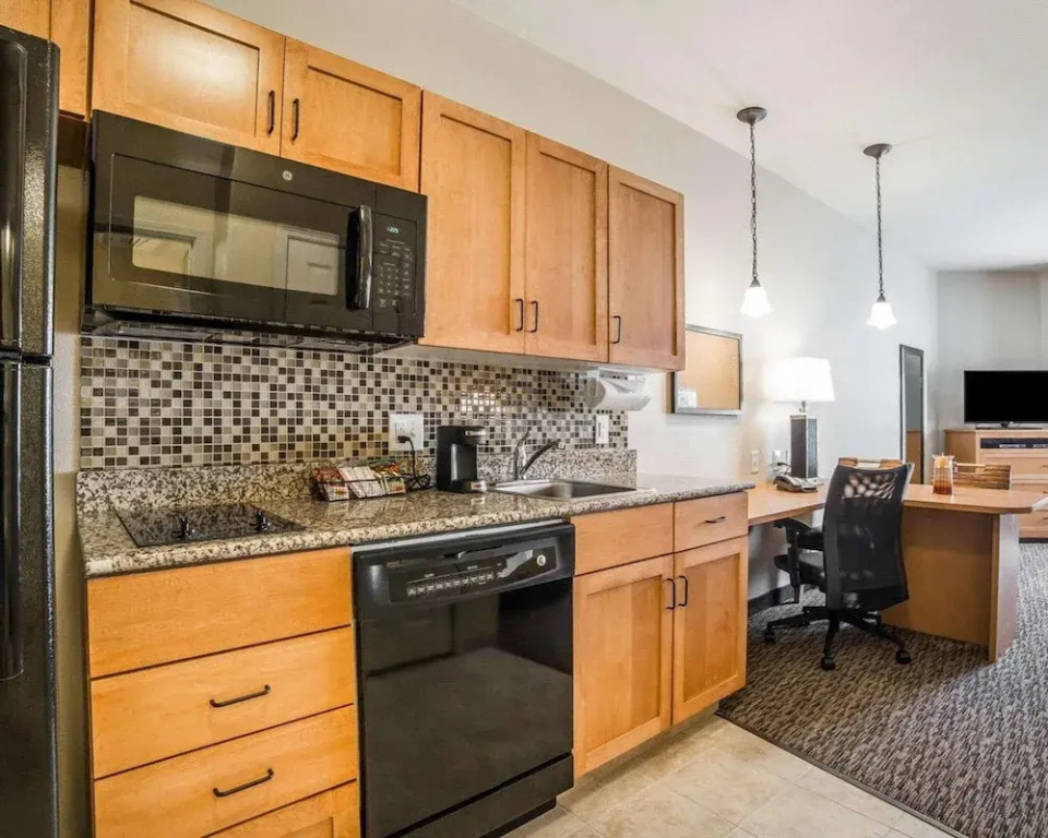 Quadruple Suite