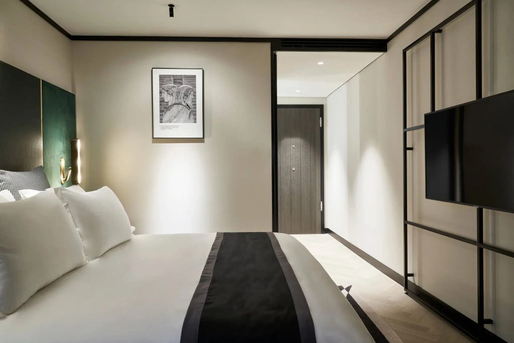 Academias Hotel, Autograph Collection — фото