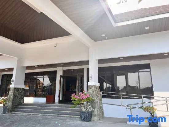 NSCC Stella Maris Hotel & Convention Center