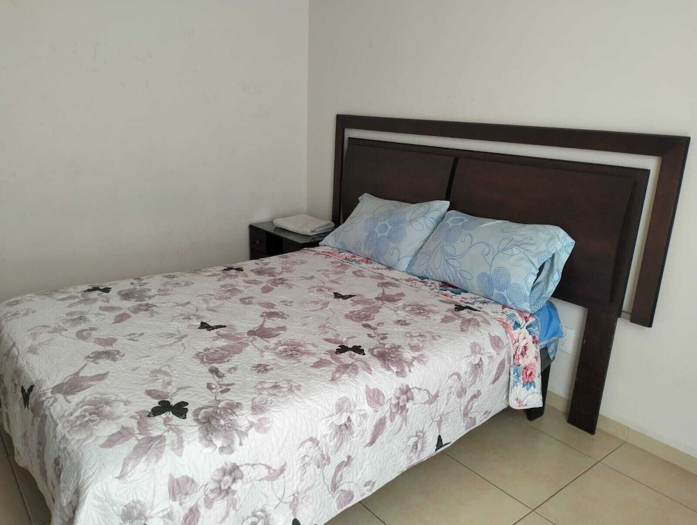 Economy Double room with balcony (full double bed)