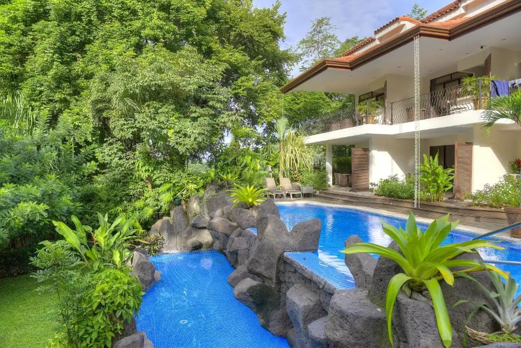 Pumilio Mountain & Ocean Hotel - Chambres
