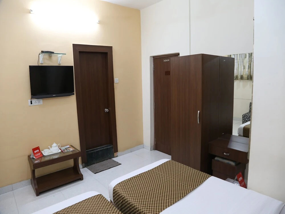 OYO 8997 Angeethi Hotel - Général
