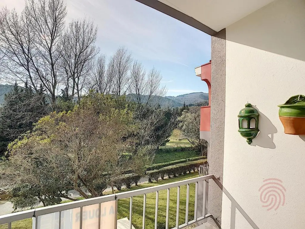 Appartement Lamalou-les-Bains, 1 pièce, 2 personnes - FR-1-451-87
