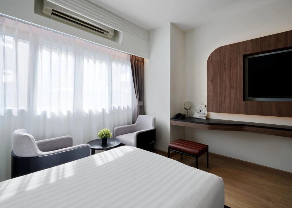 Panmanee Hotel — 5