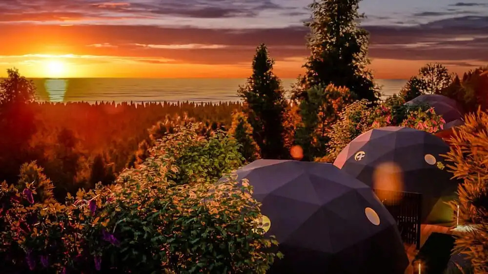 Two Capes Lookout (glamping) by null