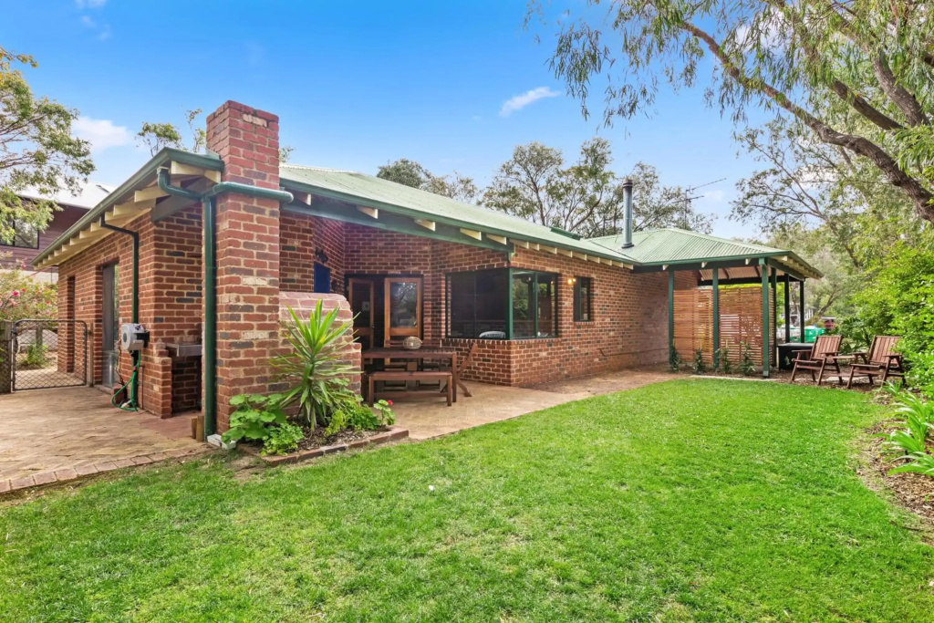 Berties Beach House
