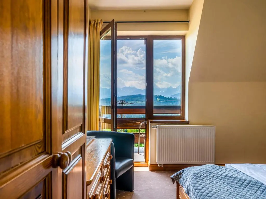 Standard Quadruple room with mountain view