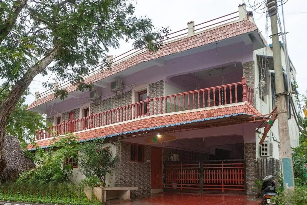 Auro GP Guest House