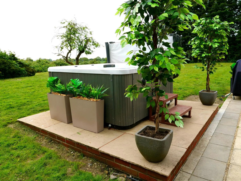 Deluxe 4/5 Bed Hot Tub Cinema Room 15