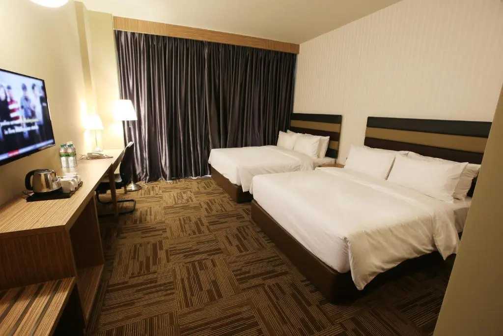 SEM9 Senai ''Formerly Known as Perth Hotel" - Chambres