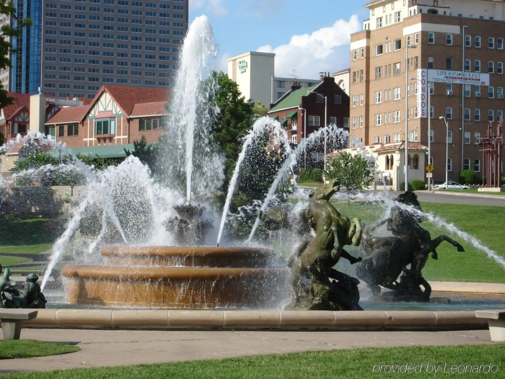 Holiday Inn Country Club Plaza - Général