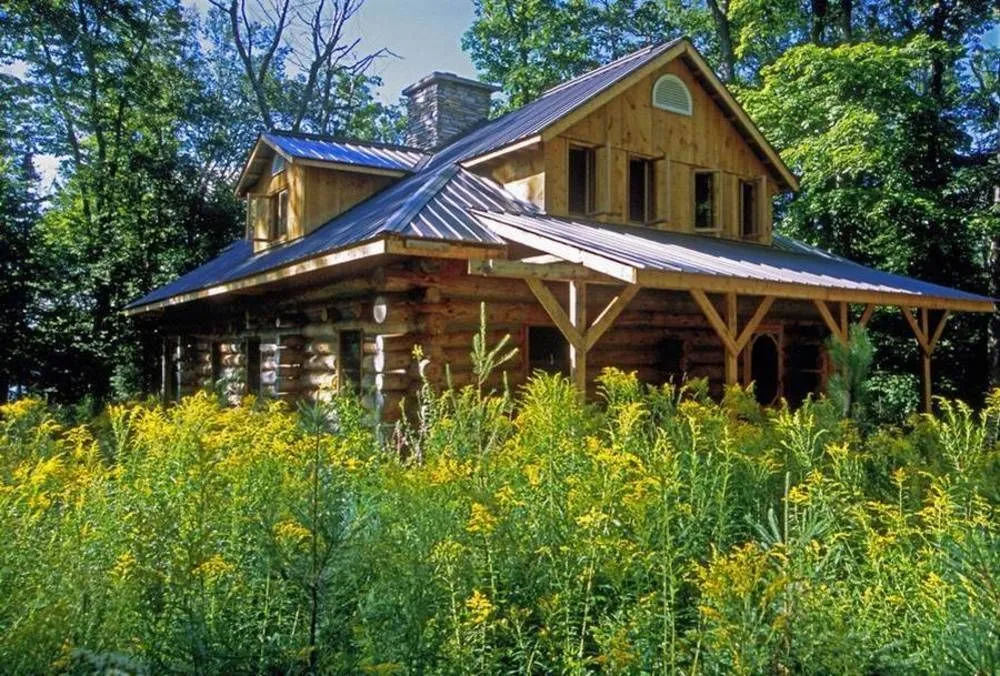 Algonquin Log Cabin