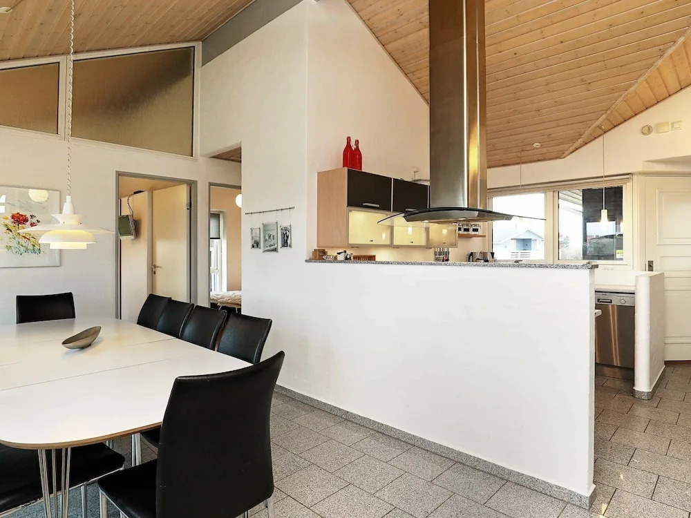 Splendid Holiday Home in Hvide Sande With Sauna - фото 19