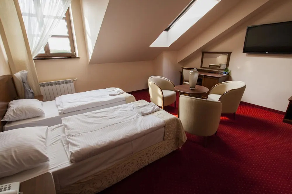 Hotel Rytwiany Nowy Dworek - Chambres