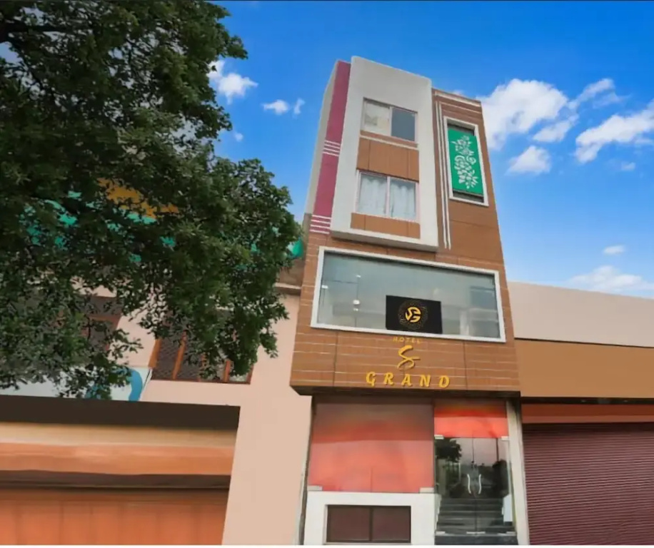 Hotel S Grand