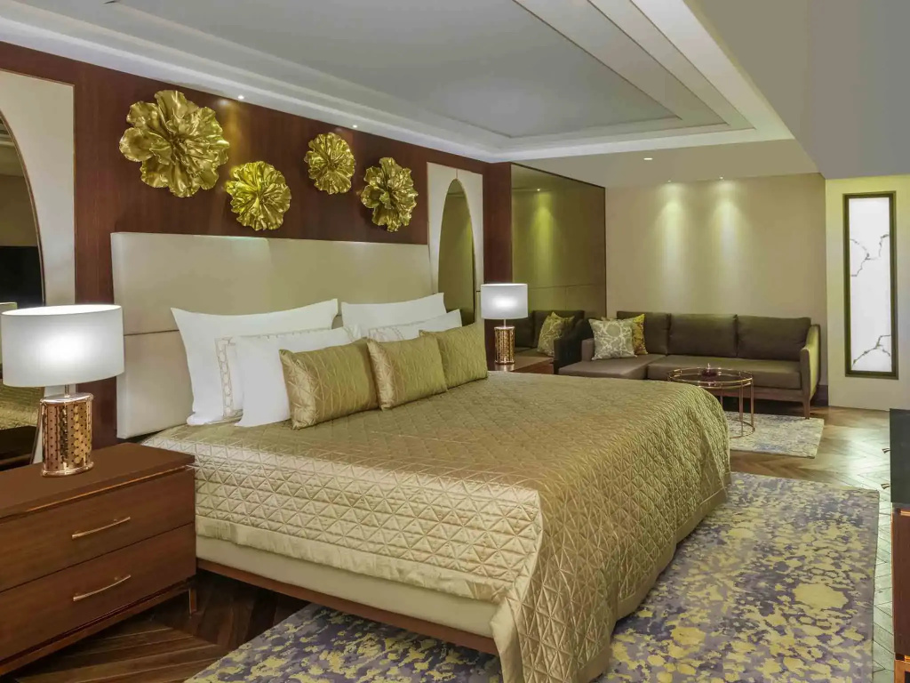 Presidential Suite, king size bed, full double bed room photo 1