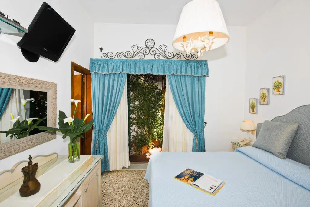 Hotel Pellegrino - Chambres