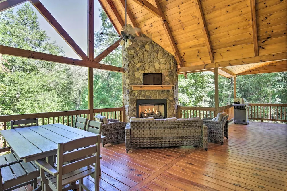 Private Cabin w/ Furnished Porch on < 3 Acres!
