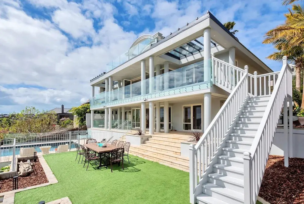 Magnificent Harbour View Villa in Orakei