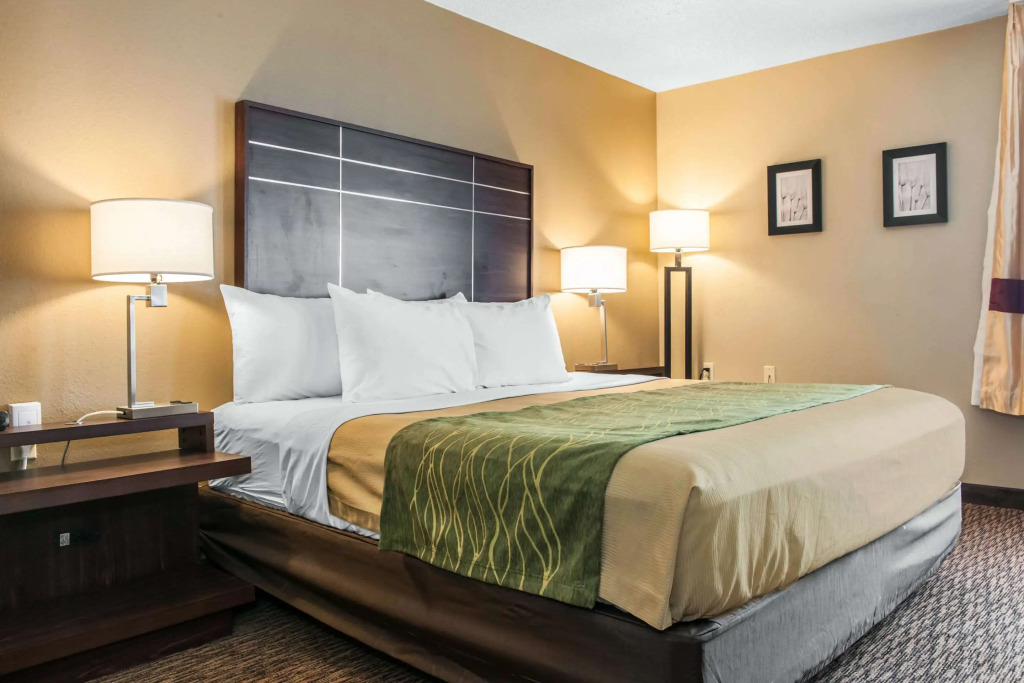 Spark by Hilton Fort Wayne — фото 2