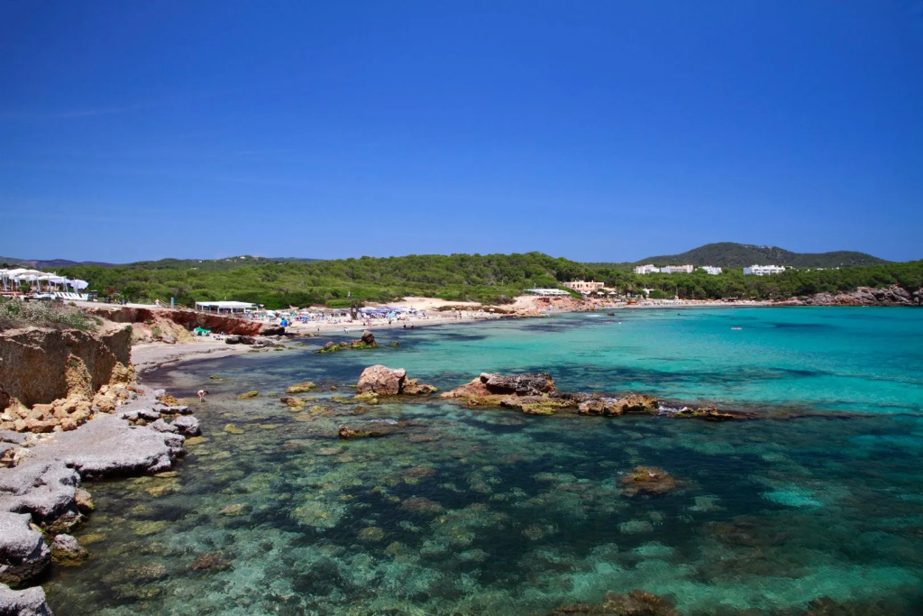 Beach & Waterfront