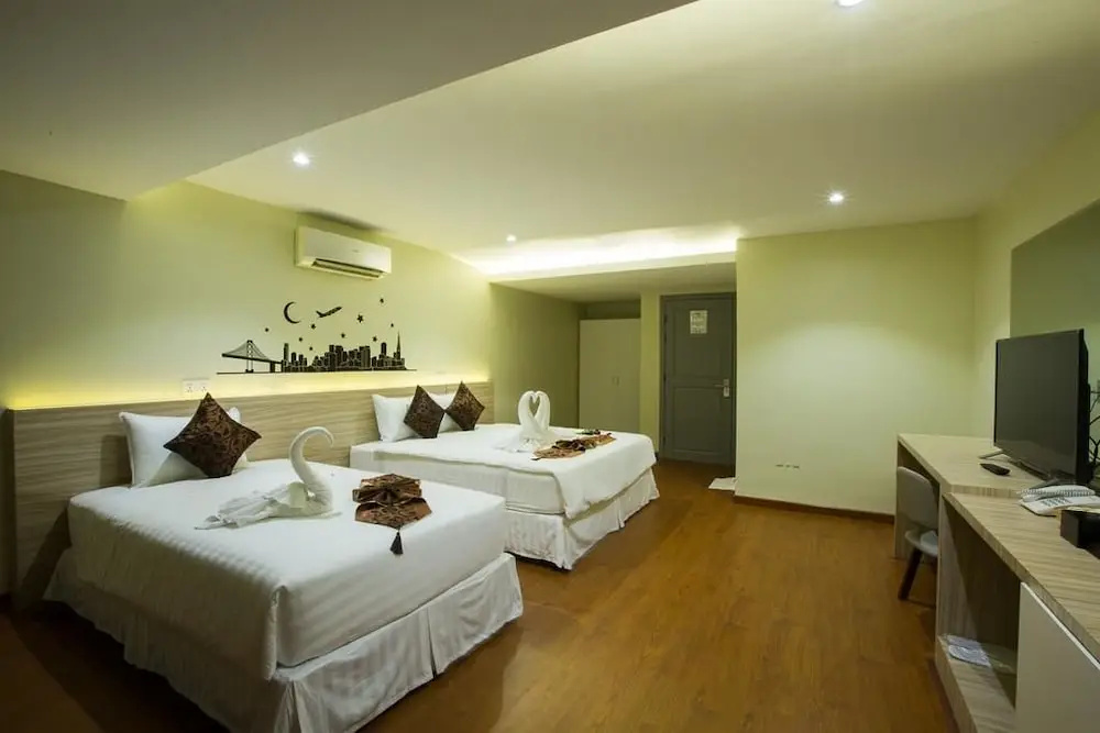 Deluxe Double room (twin beds)