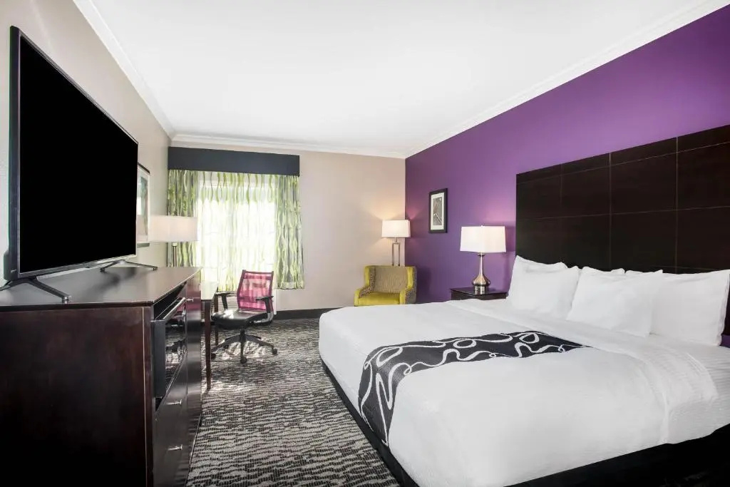 La Quinta Inn & Suites by Wyndham Houston - Magnolia - Chambres