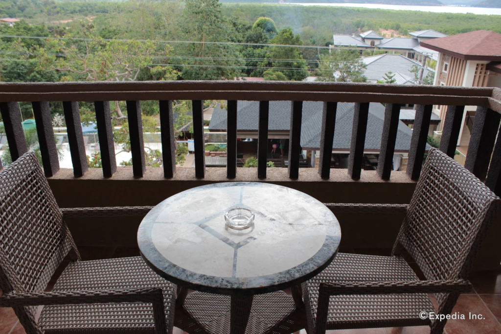 Balcony & Terrace