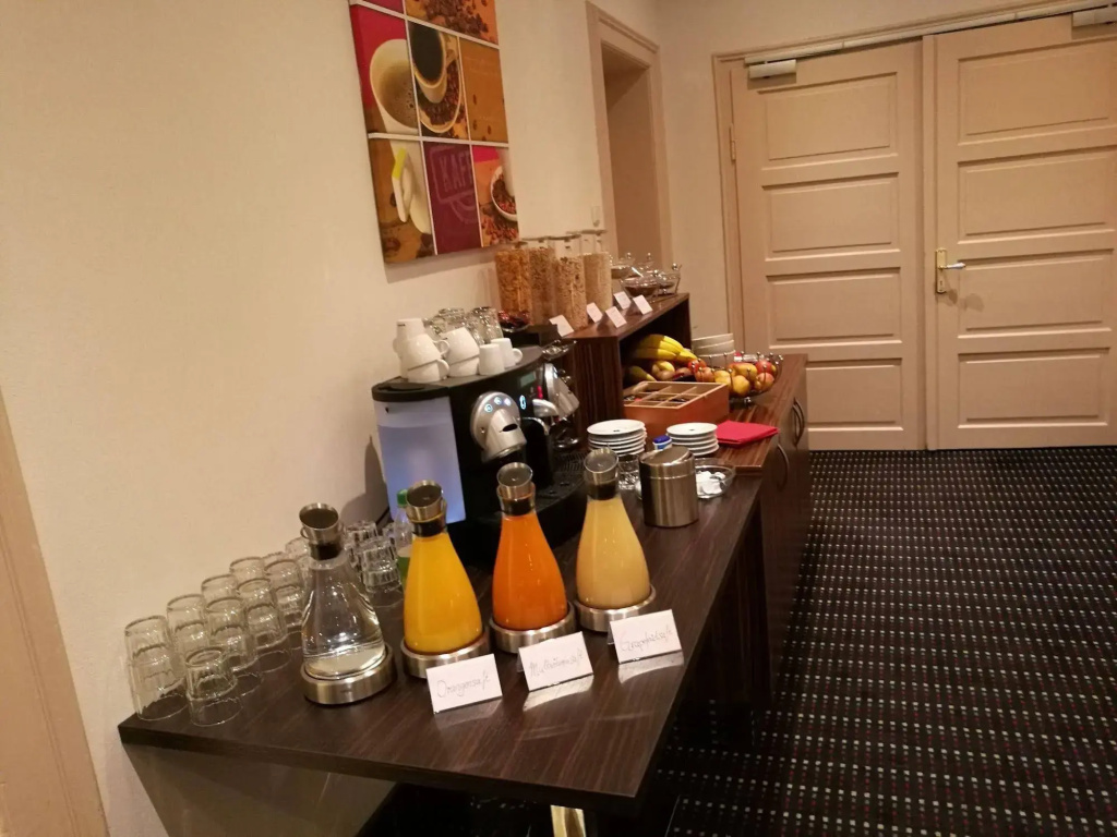 Hotel photo 10