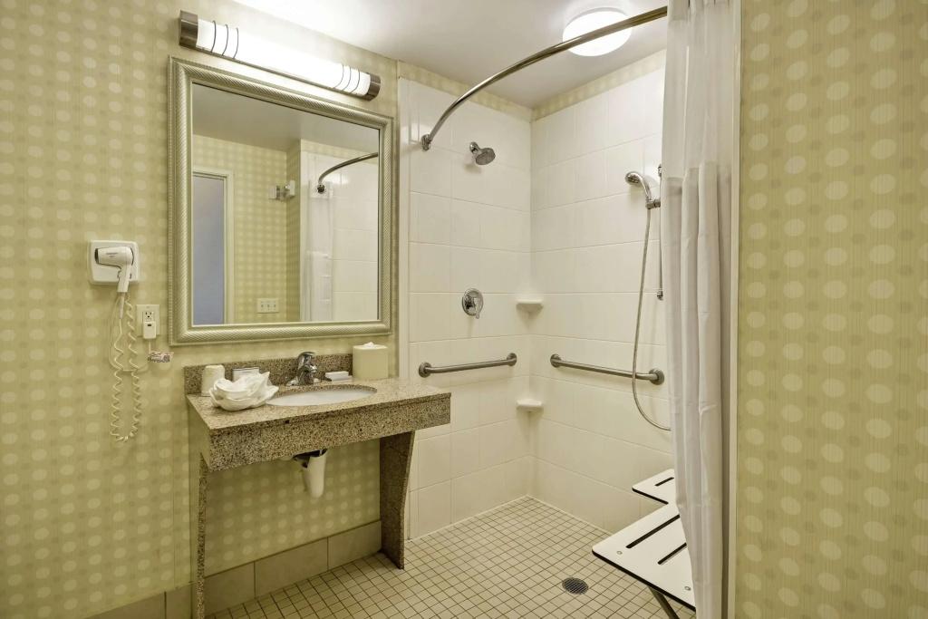 Hilton Garden Inn Riverhead - фото 10
