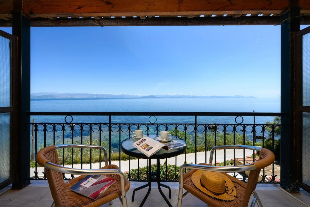 Balcony & Terrace