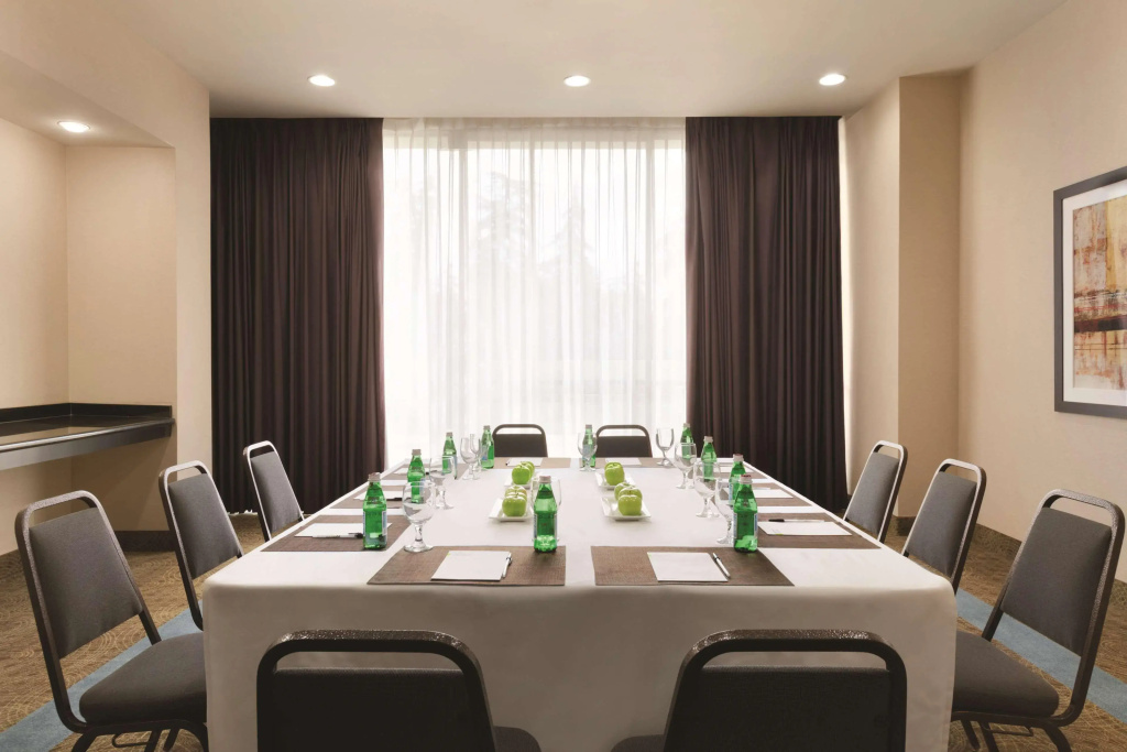 Radisson Hotel Fresno Conference Center - Général