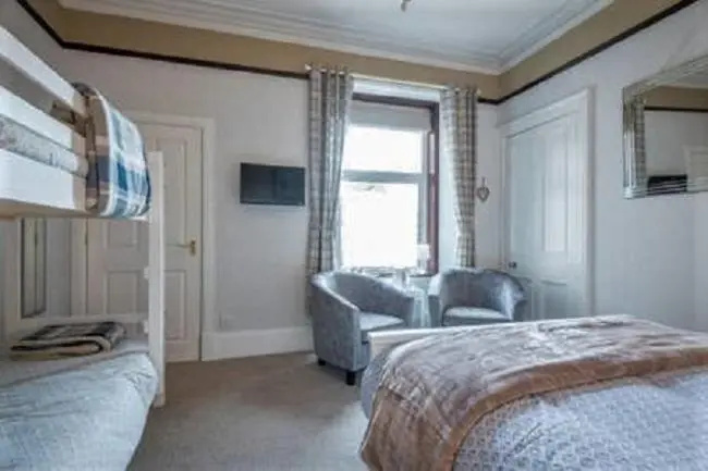 Deluxe Family room
