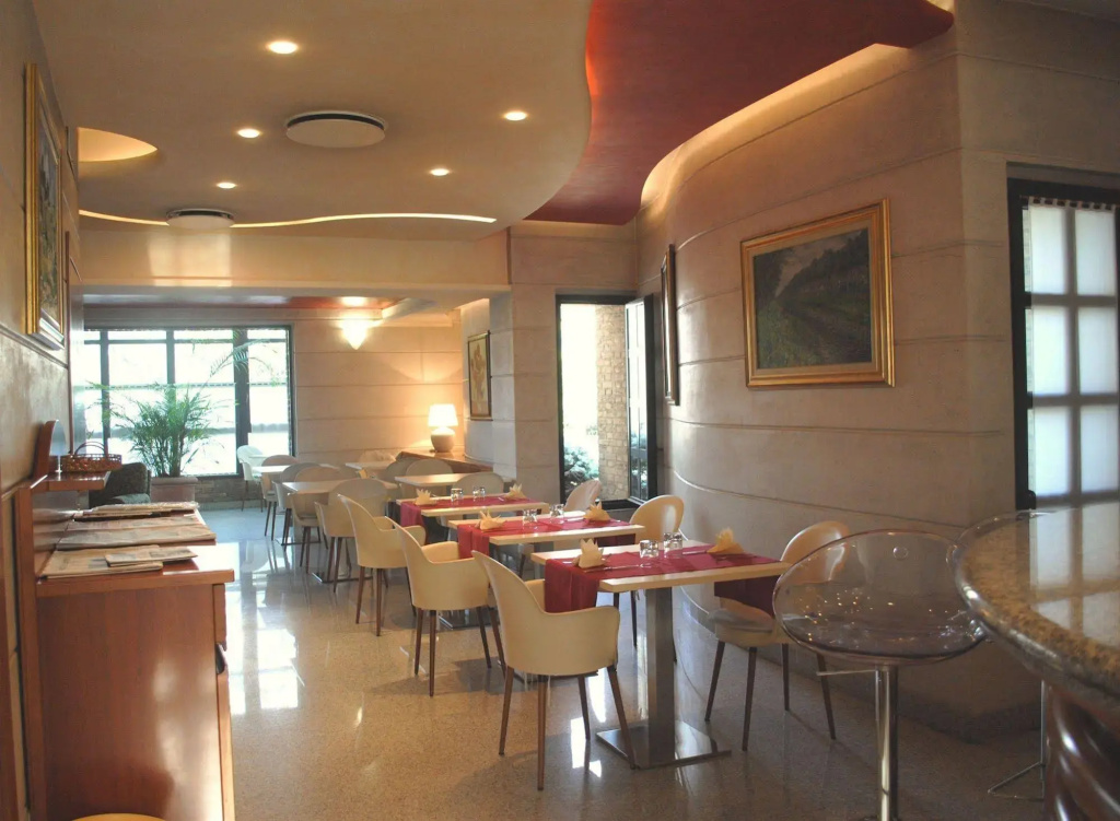 Hotel photo 14