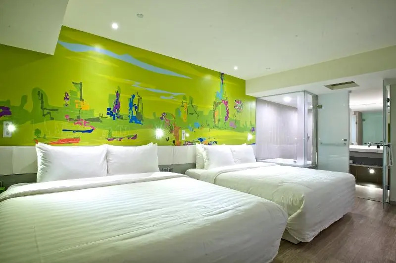 FX Hotel Kaohsiung Zhonghua Road Branch - Chambres