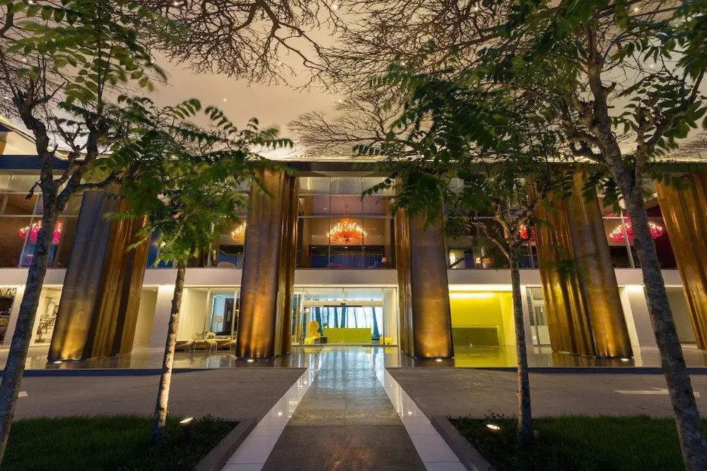 Yoo Panama & Arts Tower