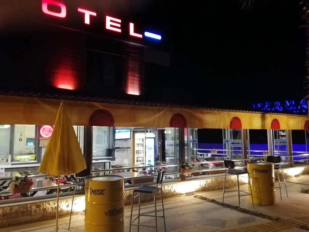 Hotel photo 12