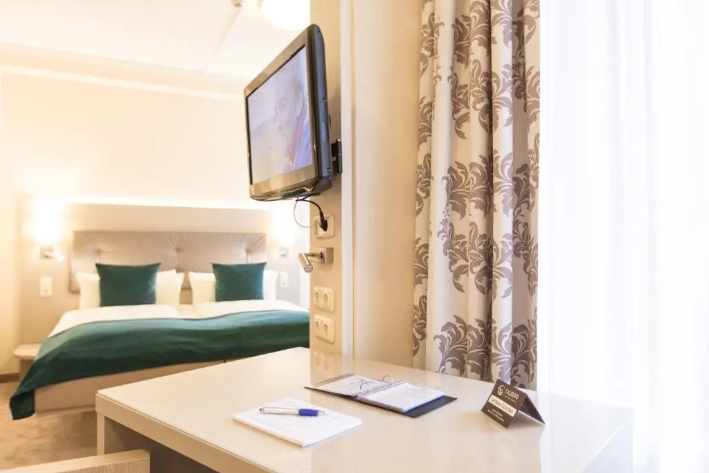 Standard Double room (full double bed)