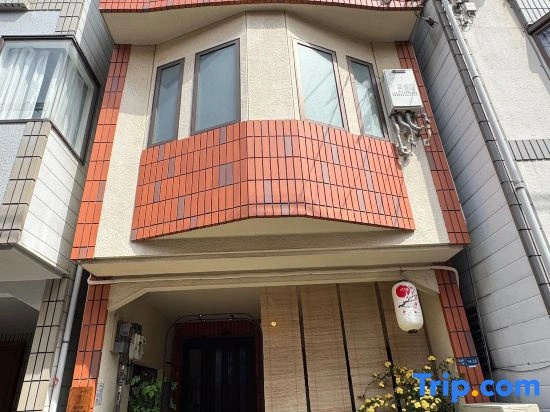 Namba 6min・2 lines・5DK ・10pax house