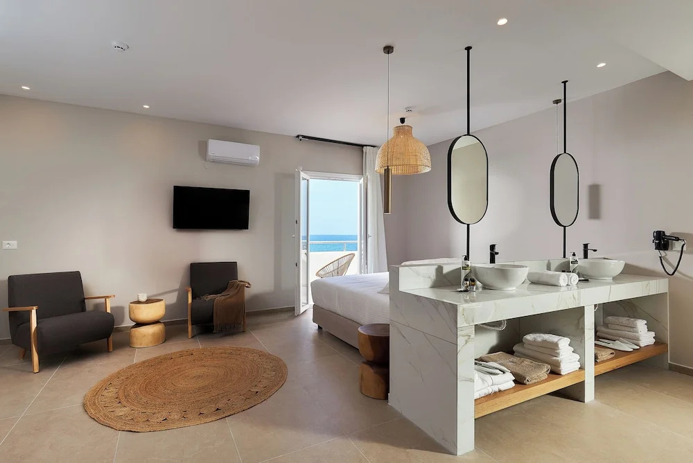 Executive Suite with balcony