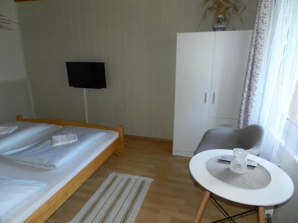 Standard Double room (full double bed)