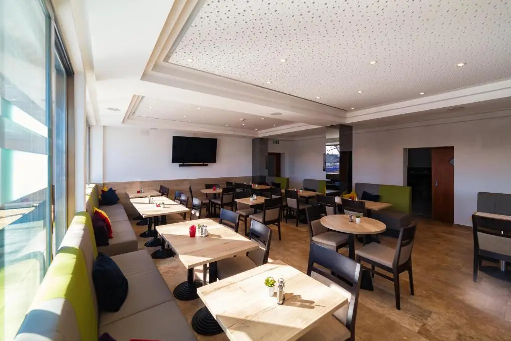 Arion Airport Hotel - Général