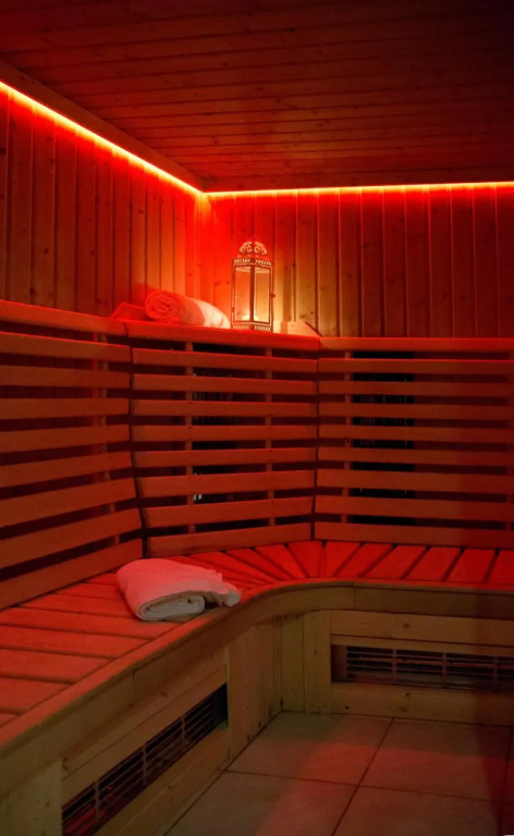 Hotel photo 12