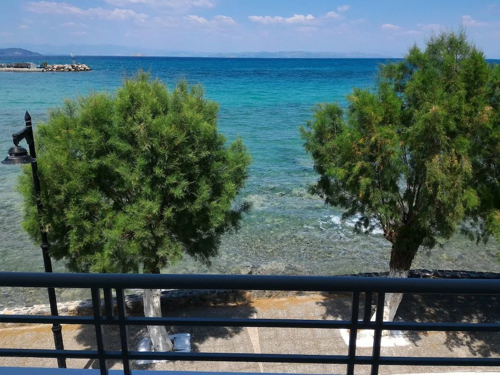 Beach & Waterfront