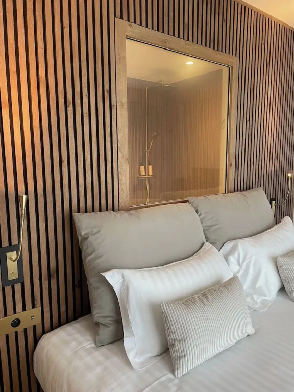 Superior room with balcony and with sea view