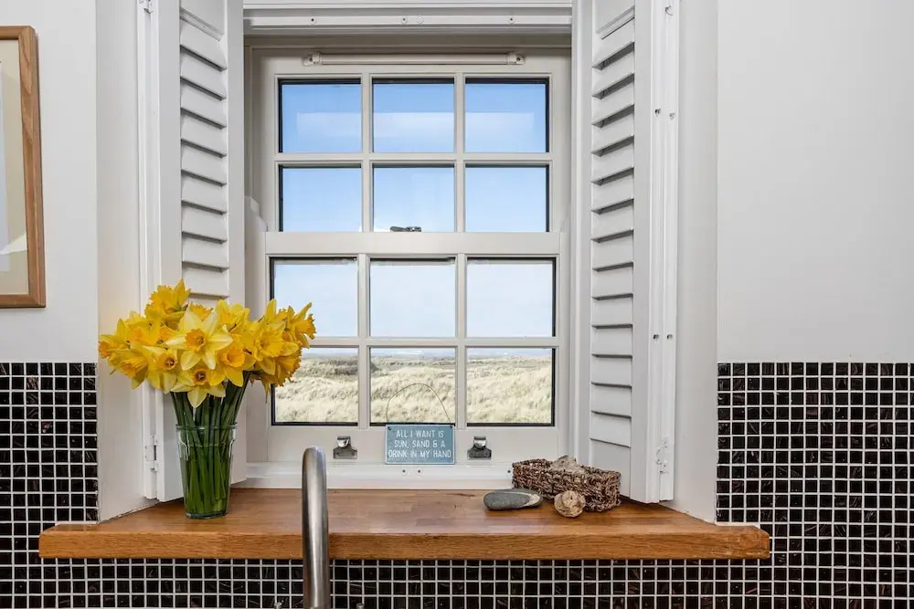 Lighthouse With Sea-views in Cumbria, No Deposit